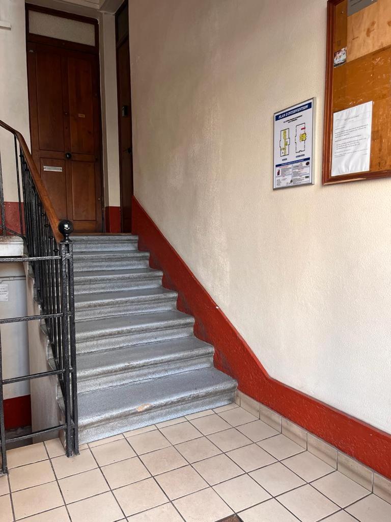 Le Pressense 2 Appartement Vénissieux Buitenkant foto